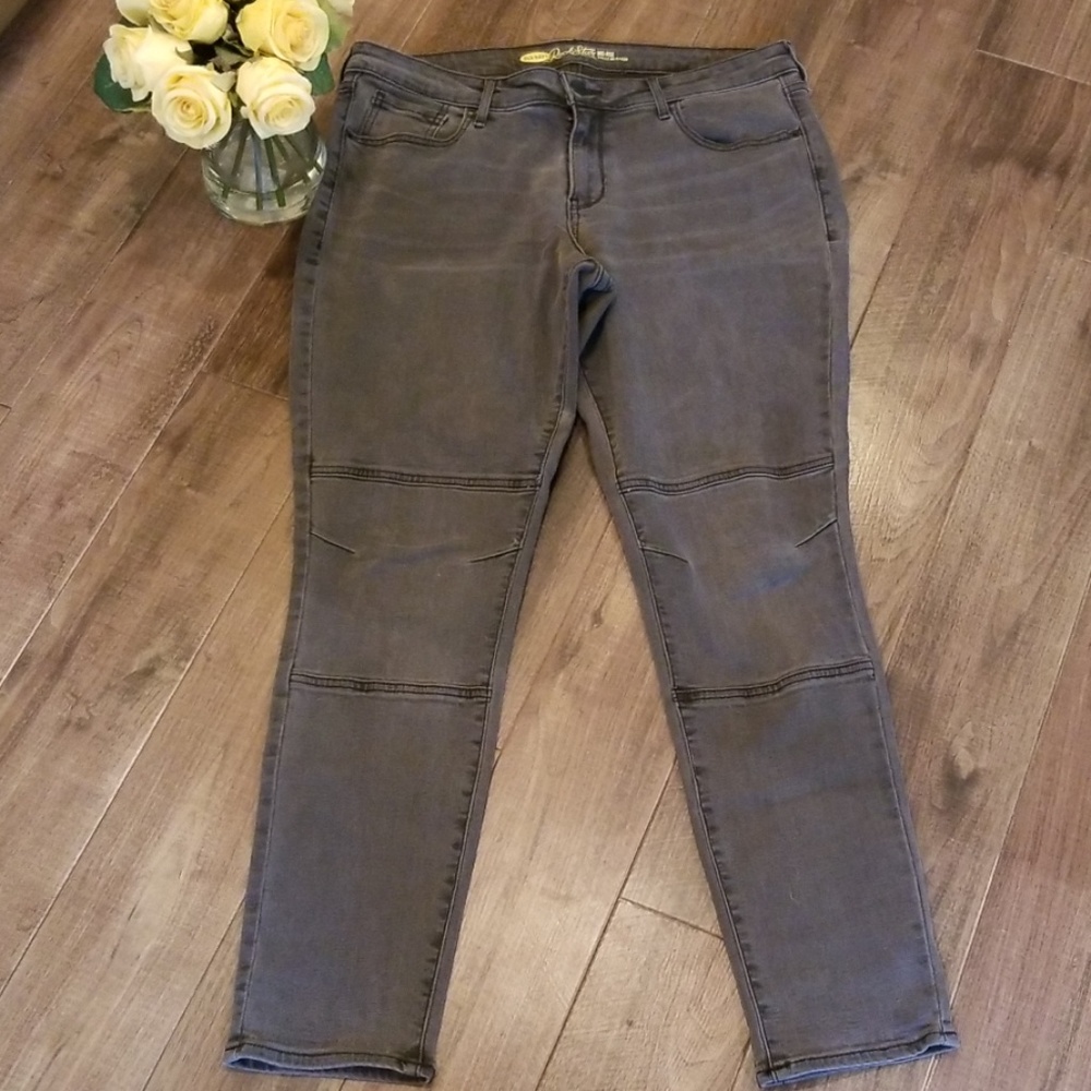 ☠Grey motorcycle jeans